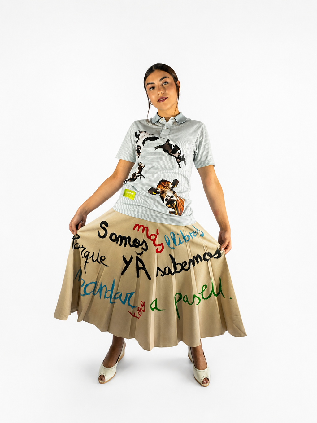 Falda llibertá pliegues upcycling